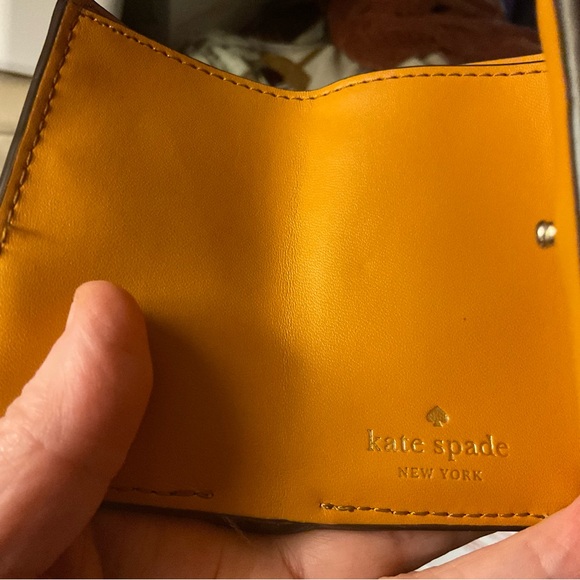 KATE SPADE-LINK TRI FOLD WALLET - Picture 6 of 9